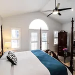 Graystone Bed & Breakfast