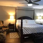 Casa Blanca Boutique Bed & Breakfast
