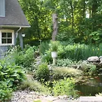 Royal Manor Bed & Breakfast