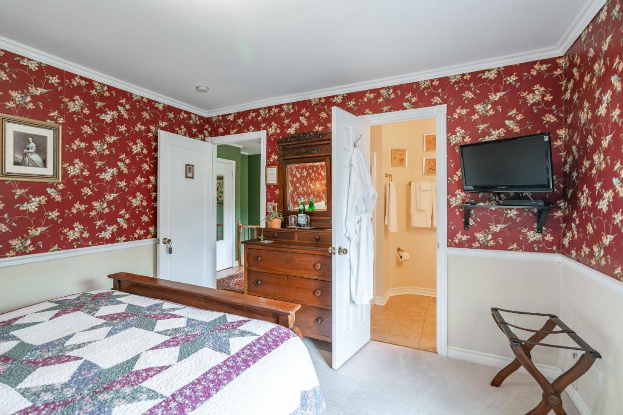 Abacot Hall 3* Niagara-on-the-Lake