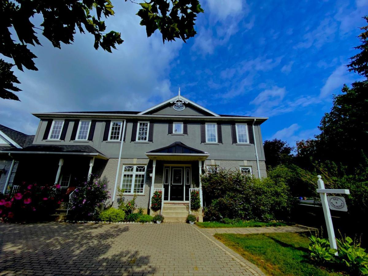 Bed & Breakfast Charlottetown House Niagara-on-the-Lake