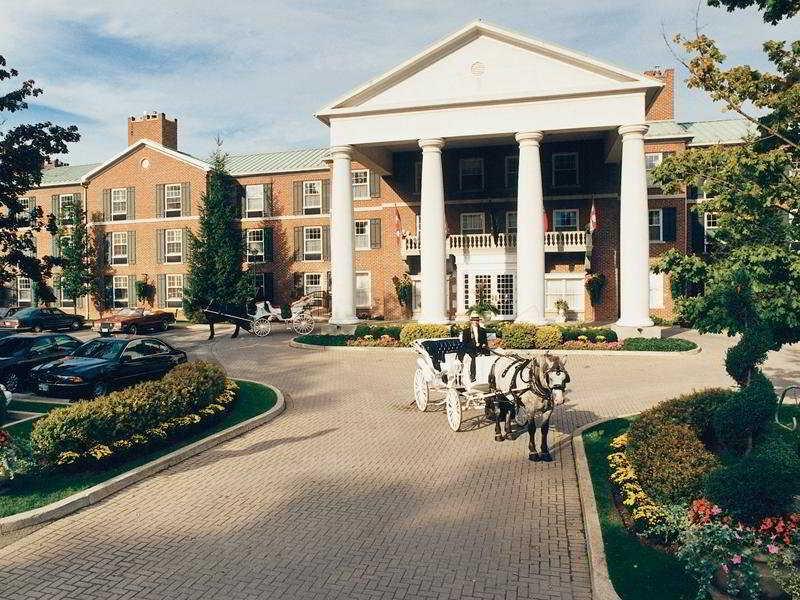 Queens Landing Hotel