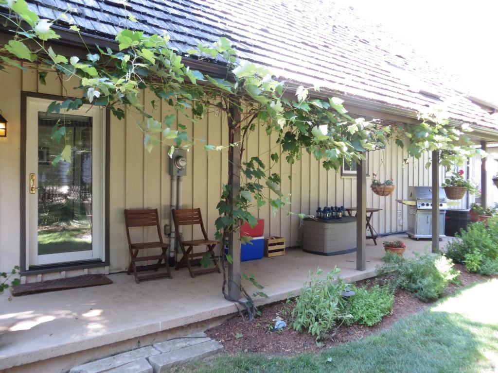 Cedar Gables 3*