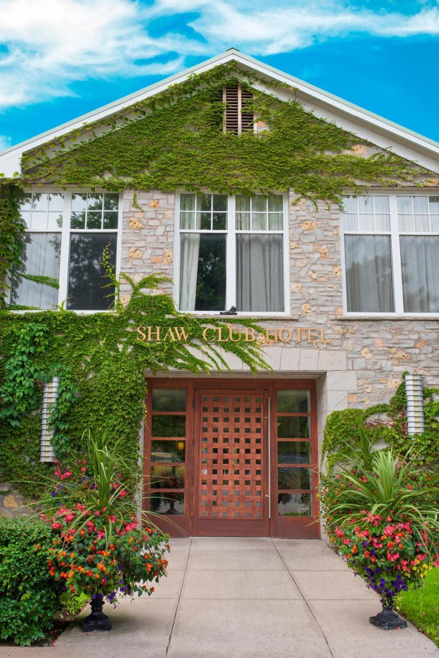 Shaw Club Hotel 4*
