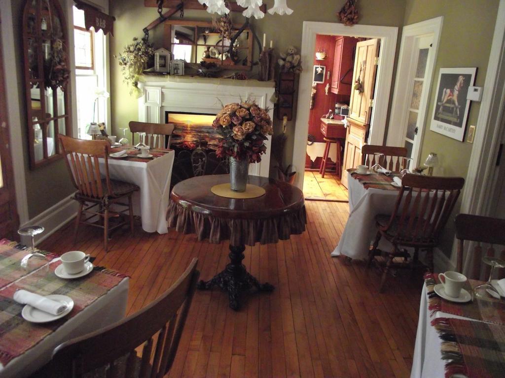 Historic Davy House 5* Niagara-on-the-Lake
