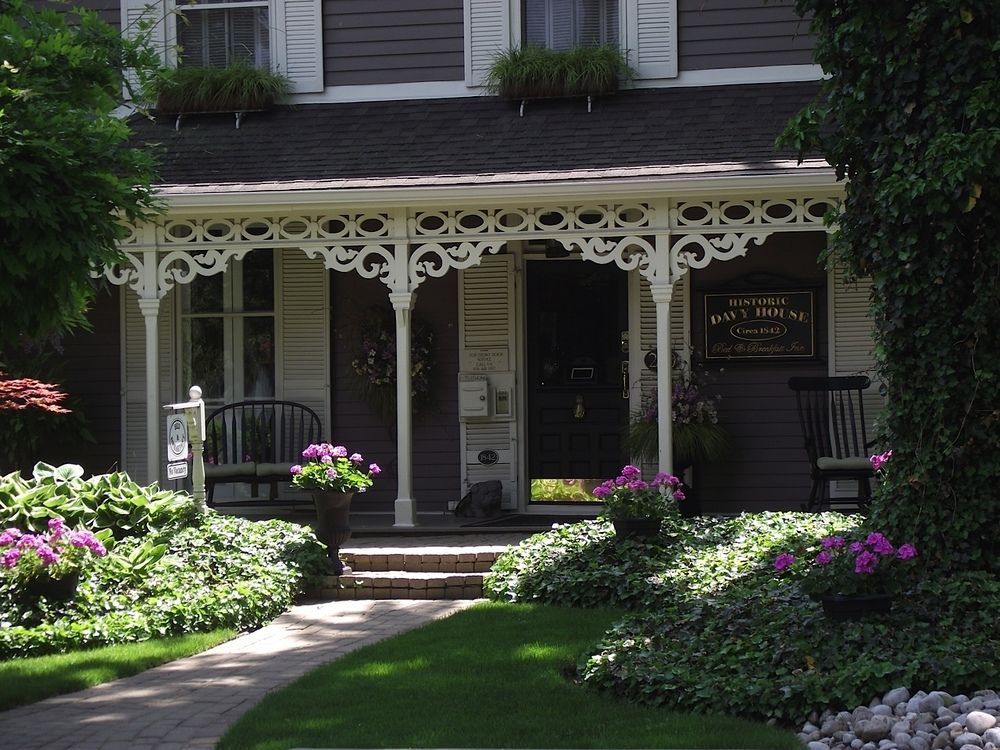 Bed & Breakfast Historic Davy House Niagara-on-the-Lake