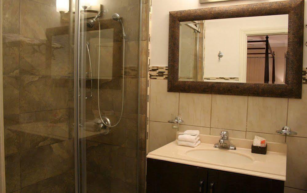 Bed & Breakfast Via Veneto - Old Town Niagara-on-the-Lake